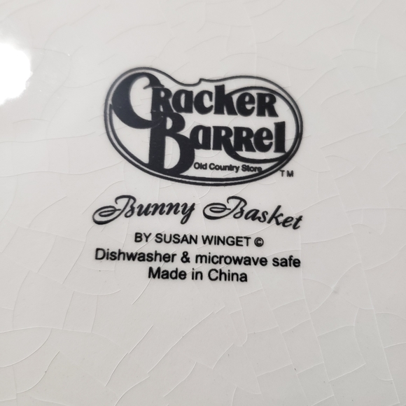 Super Cute Cracker Barrel 8" Bunny Plate - Picture 4 of 4